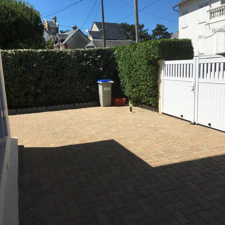Baie Mt St Michel , Jullouville , Villa Caprice Rdc , 50 M Mer ,7 Pers , Pres Plage Dday Jullouville-les-Pins Exterior foto